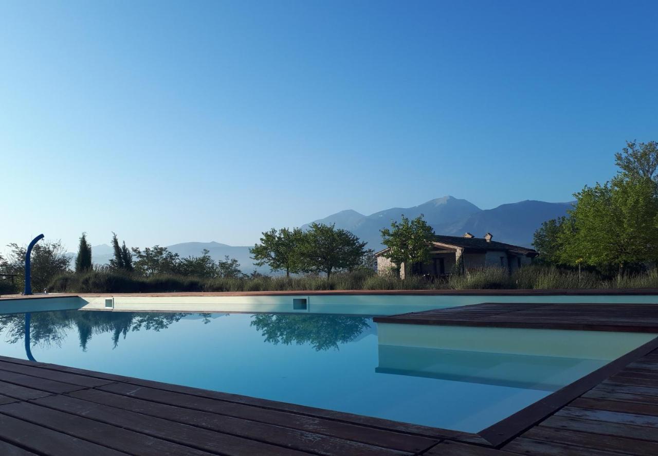 Agriturismo Molleone Cagli Esterno foto